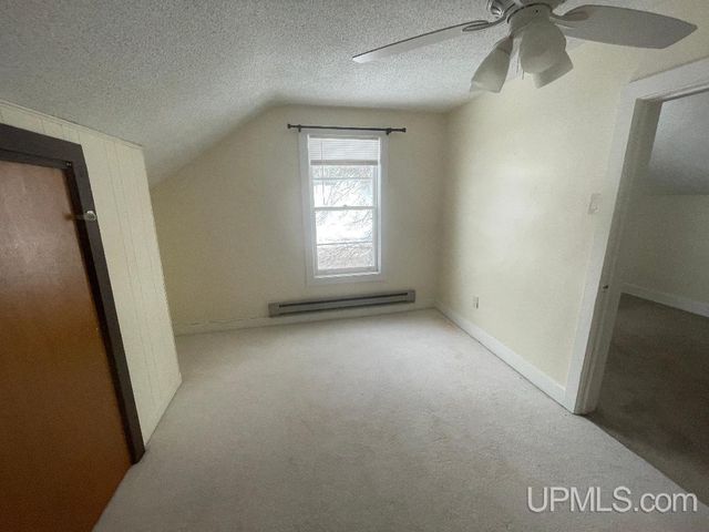 519 Fairbanks Street, Iron Mountain, MI 49801