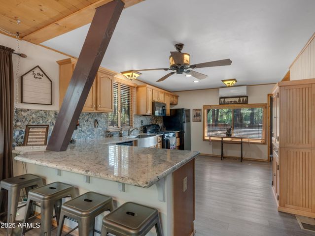 475 Barnwood Trail, Munds Park, AZ 86017