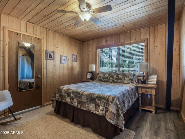 475 Barnwood Trail, Munds Park, AZ 86017