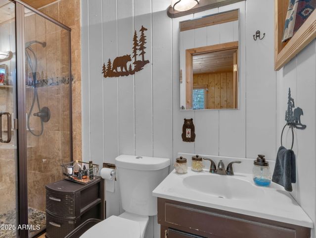 475 Barnwood Trail, Munds Park, AZ 86017