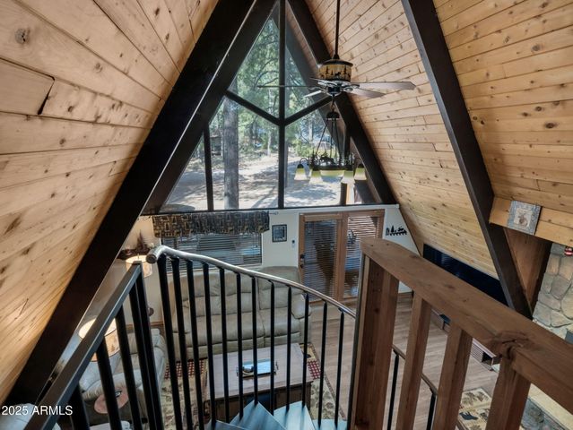 475 Barnwood Trail, Munds Park, AZ 86017