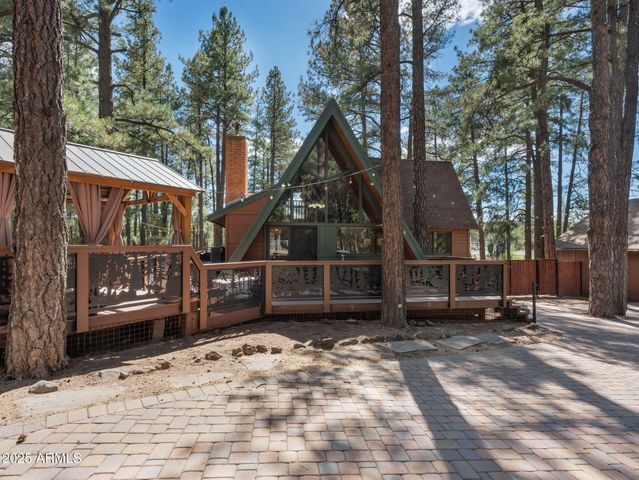 475 Barnwood Trail, Munds Park, AZ 86017