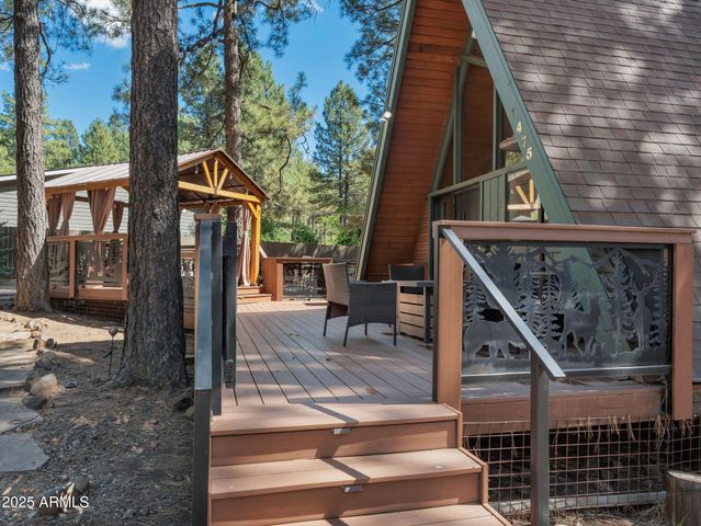 475 Barnwood Trail, Munds Park, AZ 86017