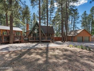475 Barnwood Trail, Munds Park, AZ 86017