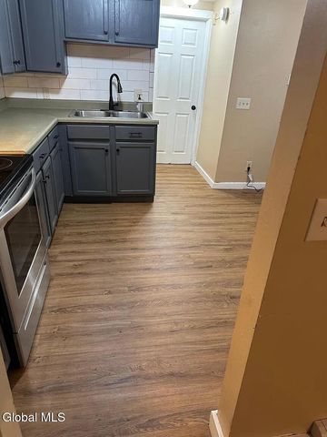 11 Mrytle Ave Basement, Albany, NY 12202