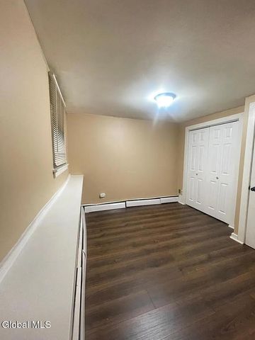 11 Mrytle Ave Basement, Albany, NY 12202