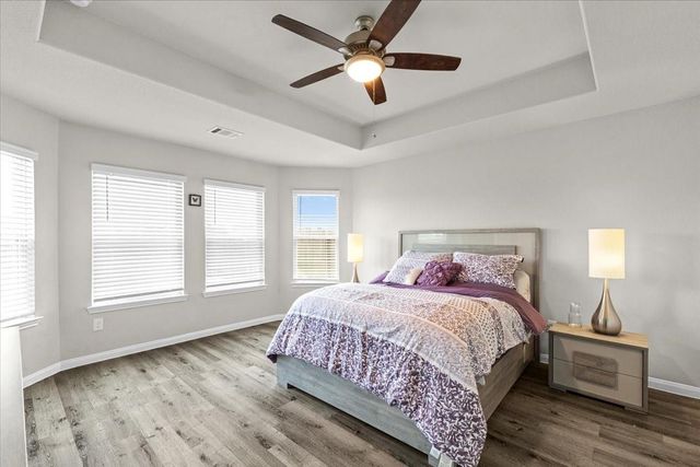 5515 James Michael Drive, Rosharon, TX 77583