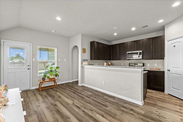 5515 James Michael Drive, Rosharon, TX 77583