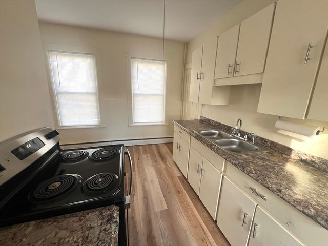 14 Richmond 1, Gardner, MA 01440