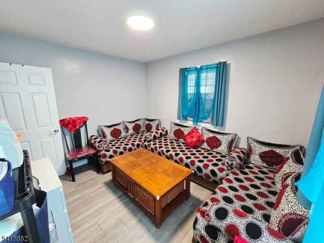 451 Wilson Ave, Lyndhurst Twp., NJ 07071