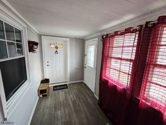 451 Wilson Ave, Lyndhurst Twp., NJ 07071