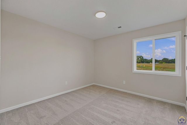 1923 NW Greenwood CT, Topeka, KS 66608