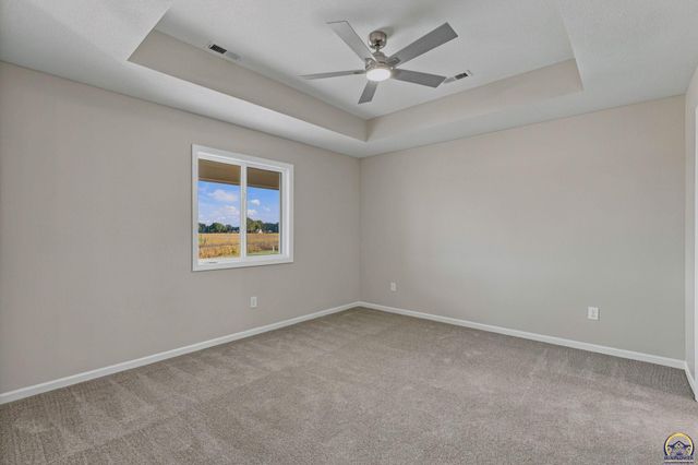 1923 NW Greenwood CT, Topeka, KS 66608