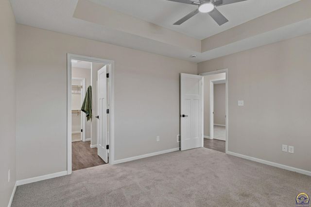1923 NW Greenwood CT, Topeka, KS 66608