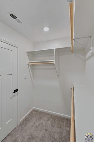 1923 NW Greenwood CT, Topeka, KS 66608