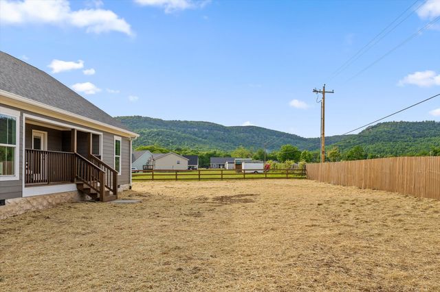 91 Golden Street, Dunlap, TN 37327