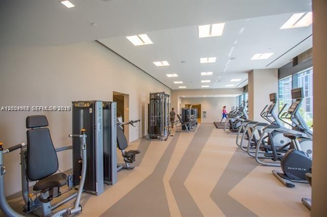 68 SE 6th St 3210, Miami, FL 33131