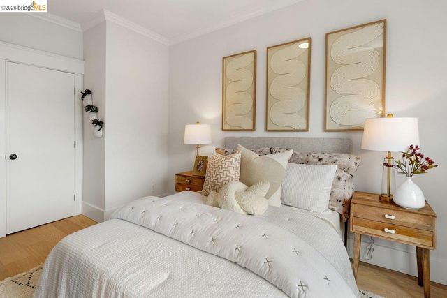 851 Arlington Ave, Oakland, CA 94608
