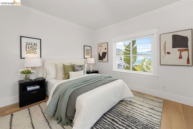 851 Arlington Ave, Oakland, CA 94608