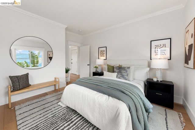 851 Arlington Ave, Oakland, CA 94608