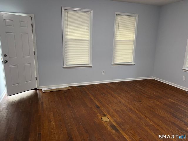 227 Newfield Avenue, Bridgeport, CT 06607