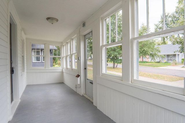 1132 Farrington Street, Saint Paul, MN 55117