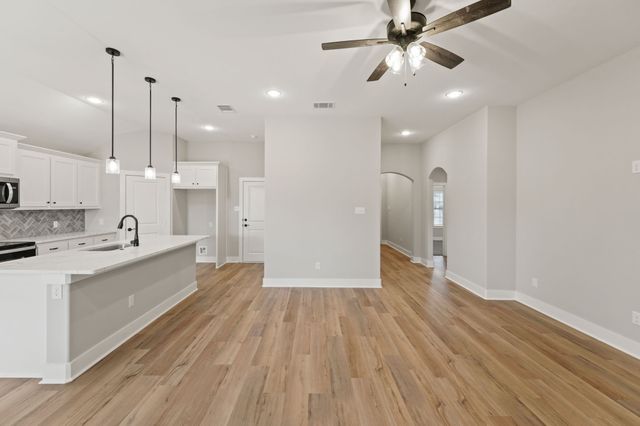 1005 Hardaway Lane, Greenville, TX 75402