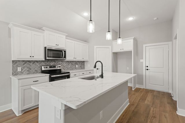 1005 Hardaway Lane, Greenville, TX 75402