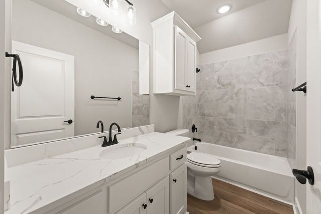 1005 Hardaway Lane, Greenville, TX 75402