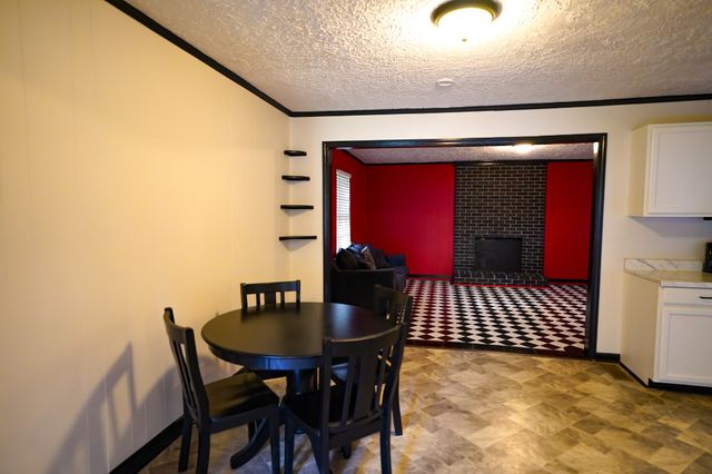 85 Charjean Dr, Jackson, TN 38305