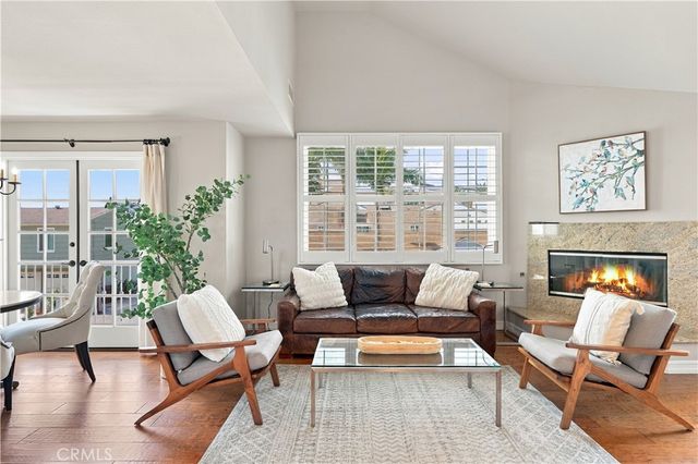 3310 3rd Avenue, Corona Del Mar, CA 92625