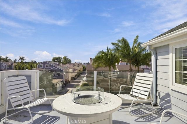 3310 3rd Avenue, Corona Del Mar, CA 92625