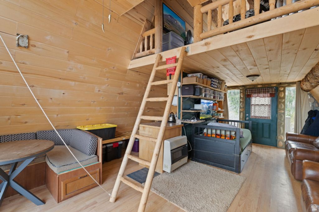 Image 15 of property listing at 116 N OAK CREST DR, Mt Pleasant, UT 84647
