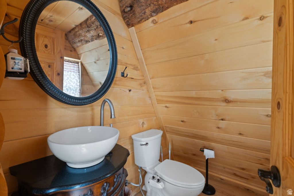 Image 29 of property listing at 116 N OAK CREST DR, Mt Pleasant, UT 84647