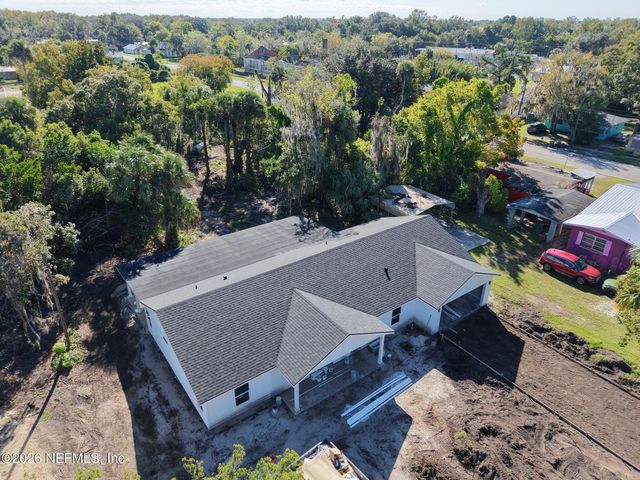 911 N 14TH Street, Palatka, FL 32177