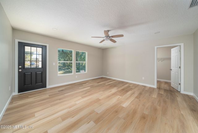 911 N 14TH Street, Palatka, FL 32177