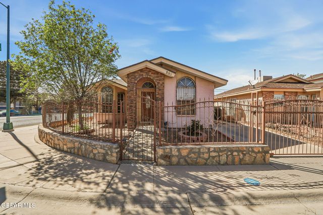 861 FRAGRANT ASH Place, El Paso, TX 79907