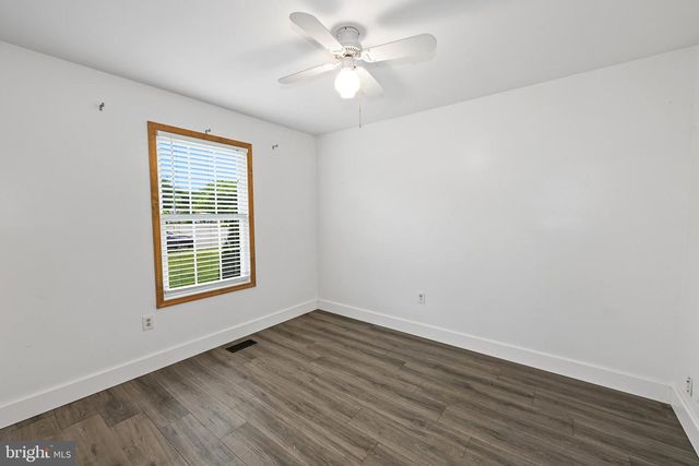 10303 ABBOTT RD, Manassas, VA 20110