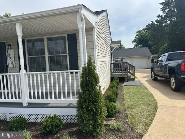10303 ABBOTT RD, Manassas, VA 20110