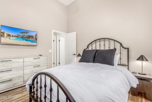 8245 E BELL Road 222, Scottsdale, AZ 85260