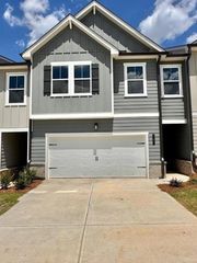 741 Point Place Drive, Loganville, GA 30052