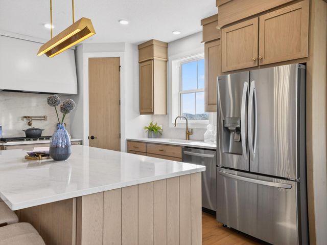 13722 Park Haven Trail NE, Prior Lake, MN 55372