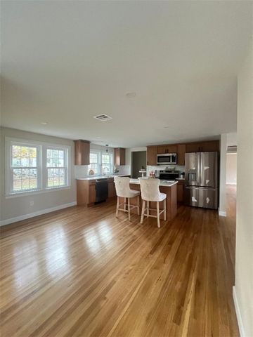 109 Kaufman Road, Tiverton, RI 02878