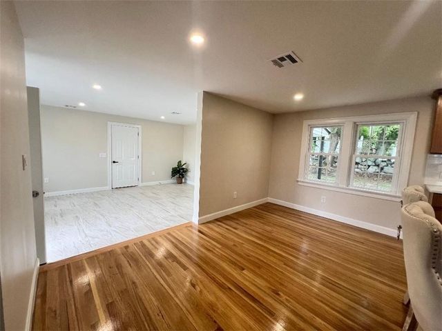 109 Kaufman Road, Tiverton, RI 02878