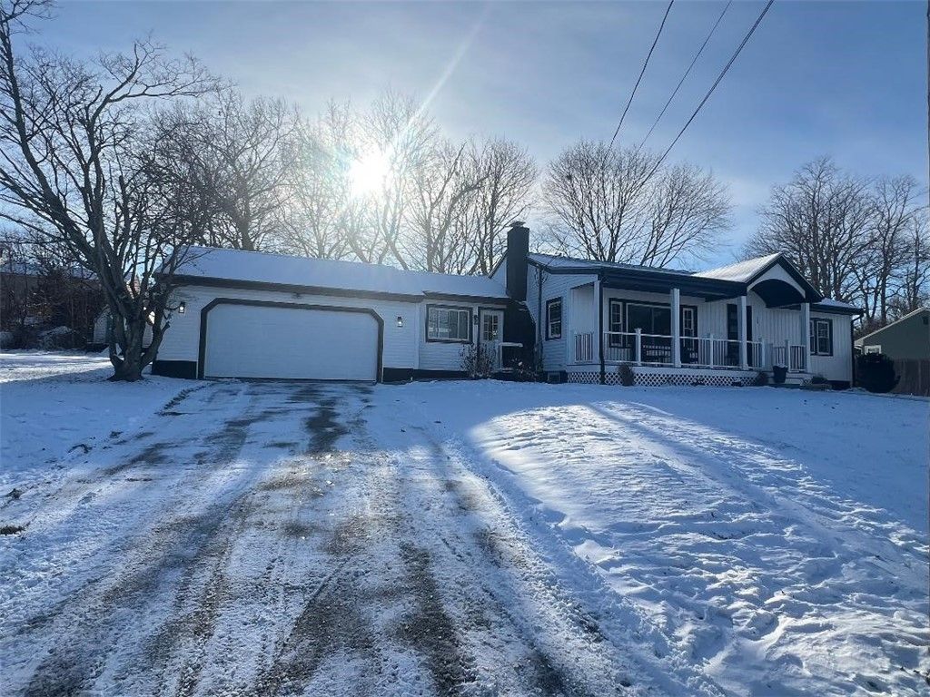 109 Kaufman Road, Tiverton, RI 02878