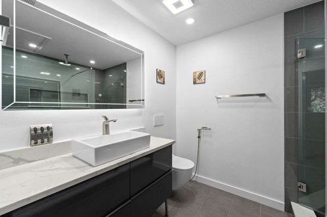 1919 WHISPERING WAY, Tarpon Springs, FL 34689