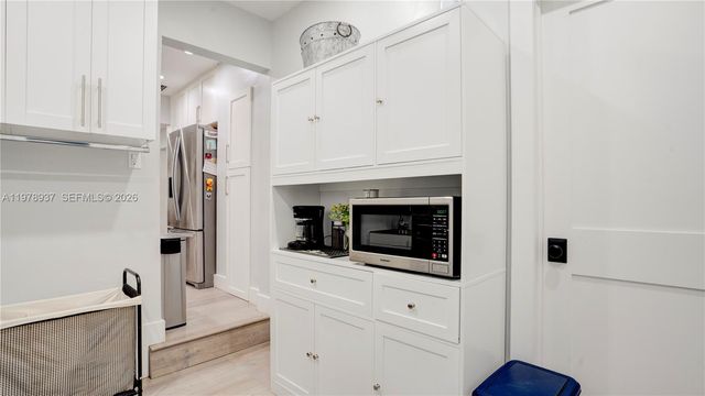 9311 Sterling Dr, Cutler Bay, FL 33157