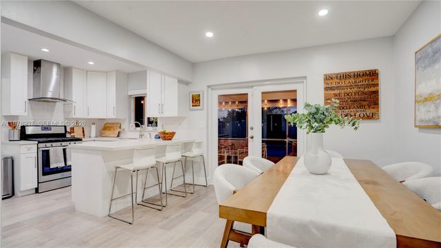 9311 Sterling Dr, Cutler Bay, FL 33157