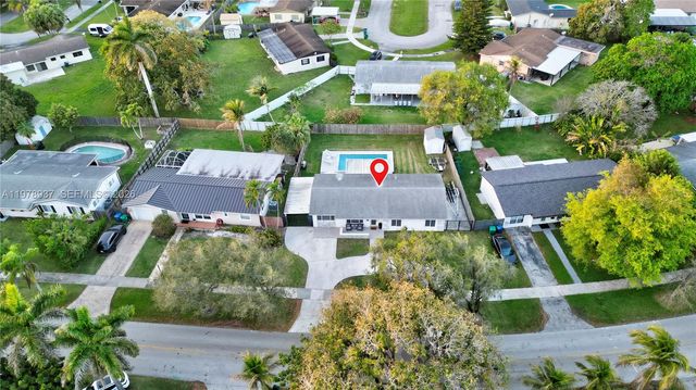 9311 Sterling Dr, Cutler Bay, FL 33157