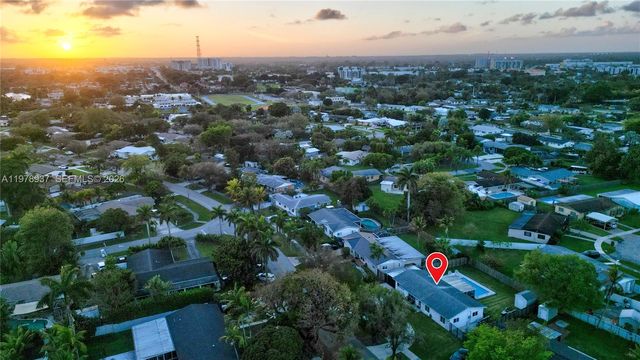 9311 Sterling Dr, Cutler Bay, FL 33157